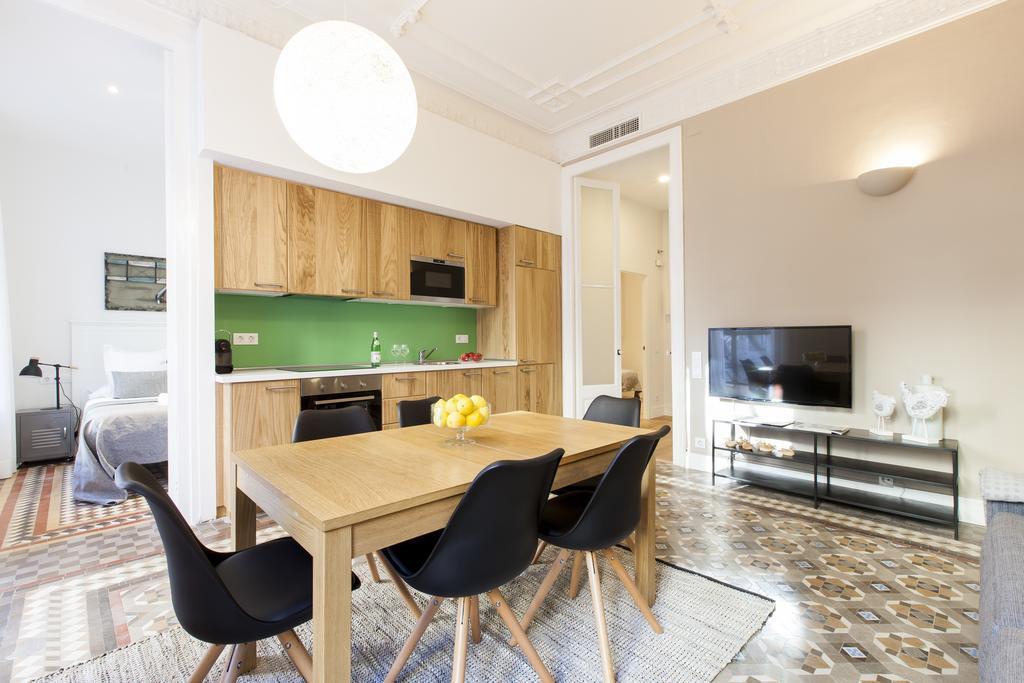Aspasios Urquinaona Apartments Barcelona Luaran gambar