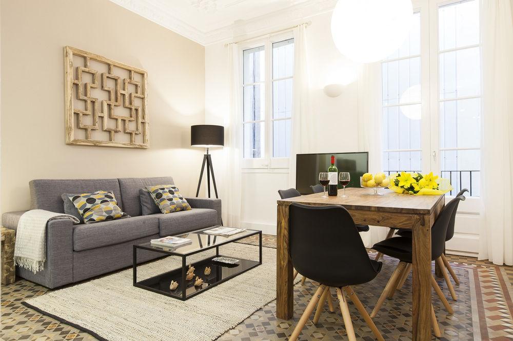 Aspasios Urquinaona Apartments Barcelona Luaran gambar